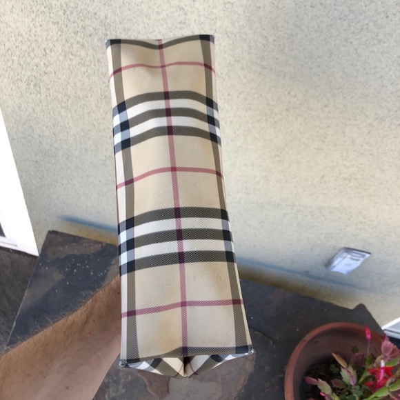 Burberry London nova check tote - Picture 6 of 12